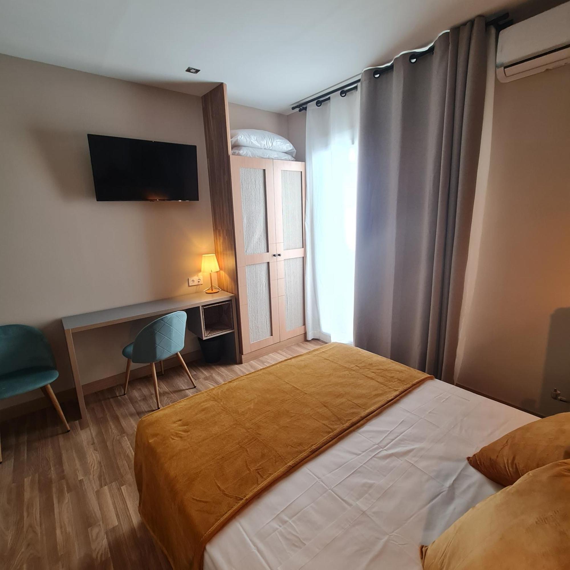 Luxury Green Hostal Madrid Gran Via Kültér fotó