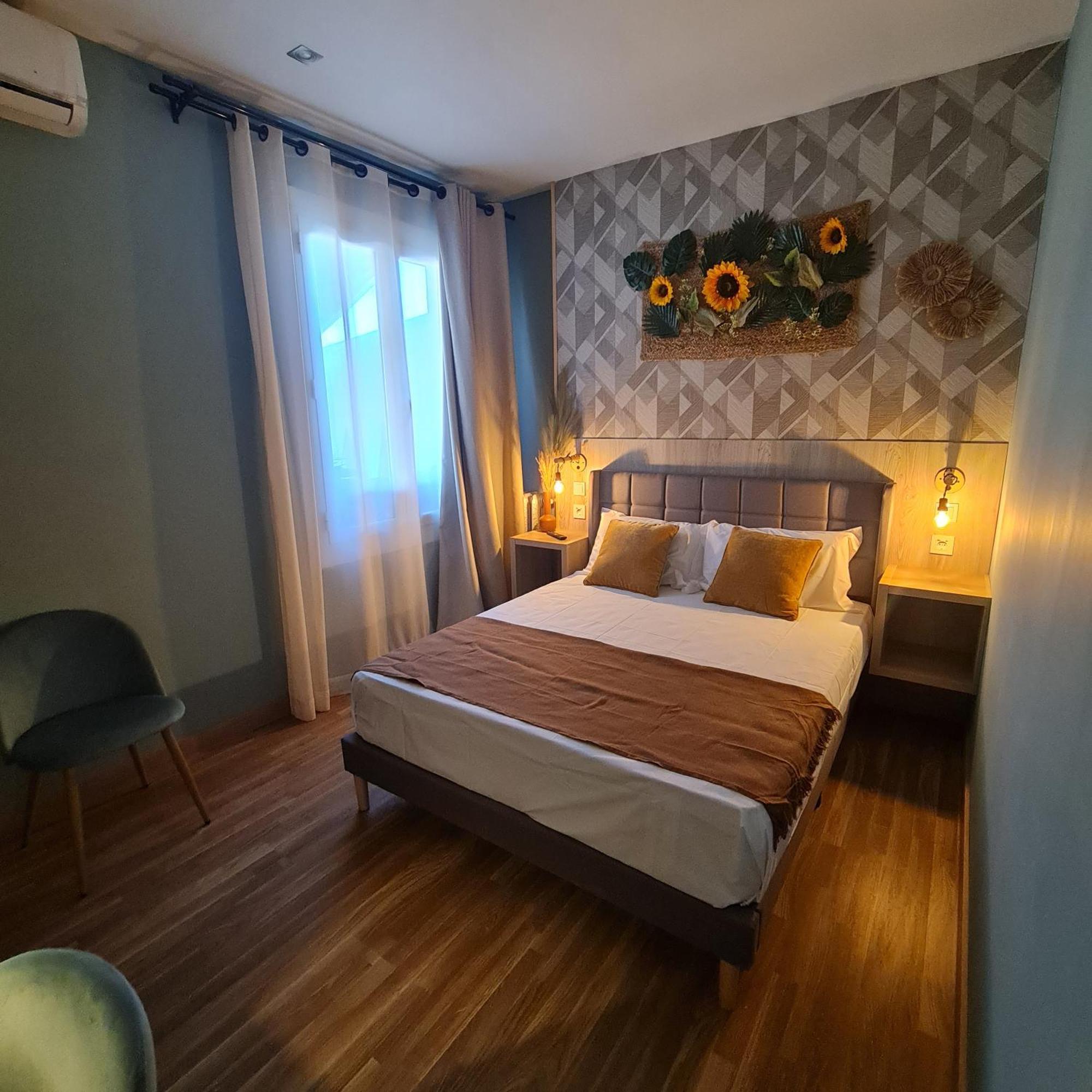 Luxury Green Hostal Madrid Gran Via Kültér fotó